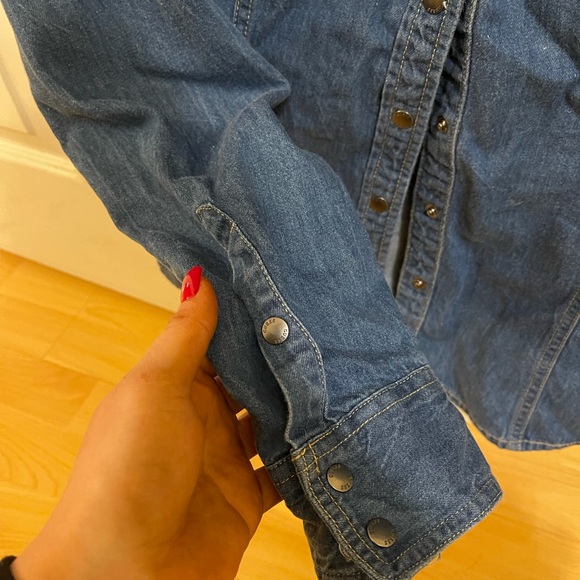 Guess denim shirt - Picture 4 of 4
